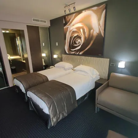 Hotel Le Fabe Parigi